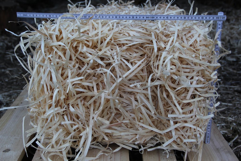 Древесная стружка для упаковки (упаковочная древесная шерсть) - декоративный наполнитель в коробку